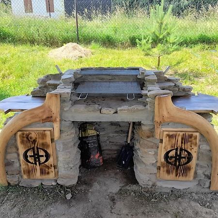 Отель Chochlik Устшики-Дольне Экстерьер фото